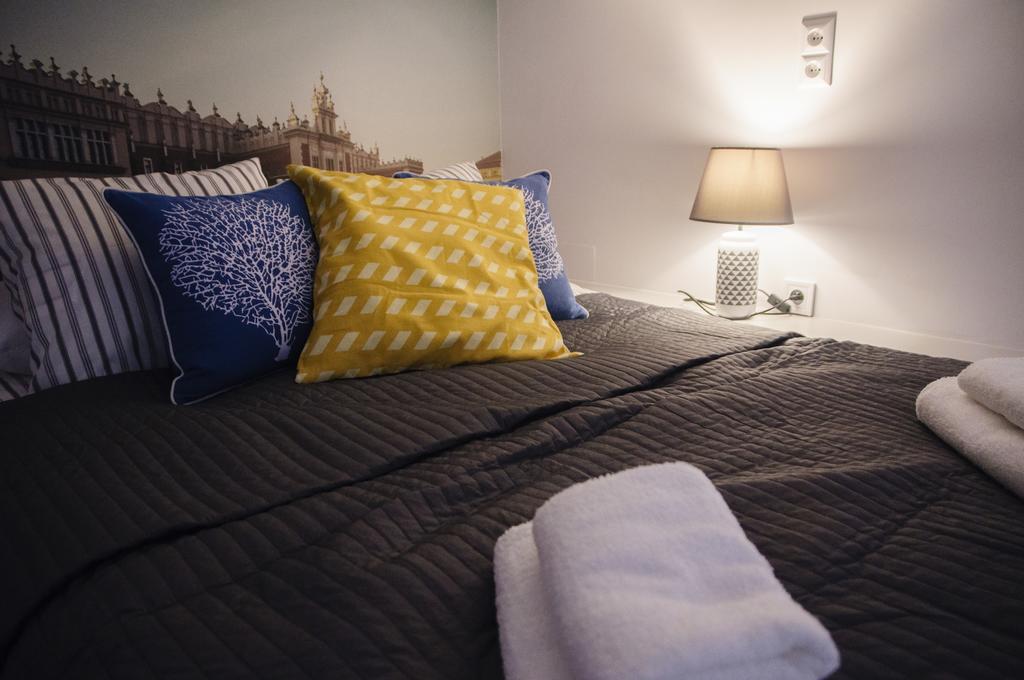 Bedrouse Jacuzzi Apartment Starowislna - Old Town Краков Экстерьер фото