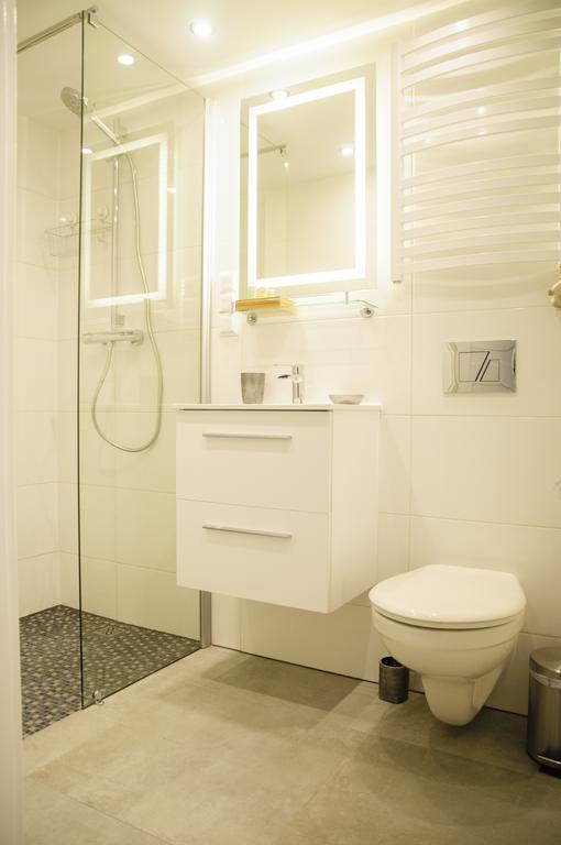 Bedrouse Jacuzzi Apartment Starowislna - Old Town Краков Экстерьер фото