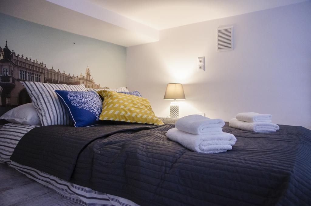 Bedrouse Jacuzzi Apartment Starowislna - Old Town Краков Экстерьер фото
