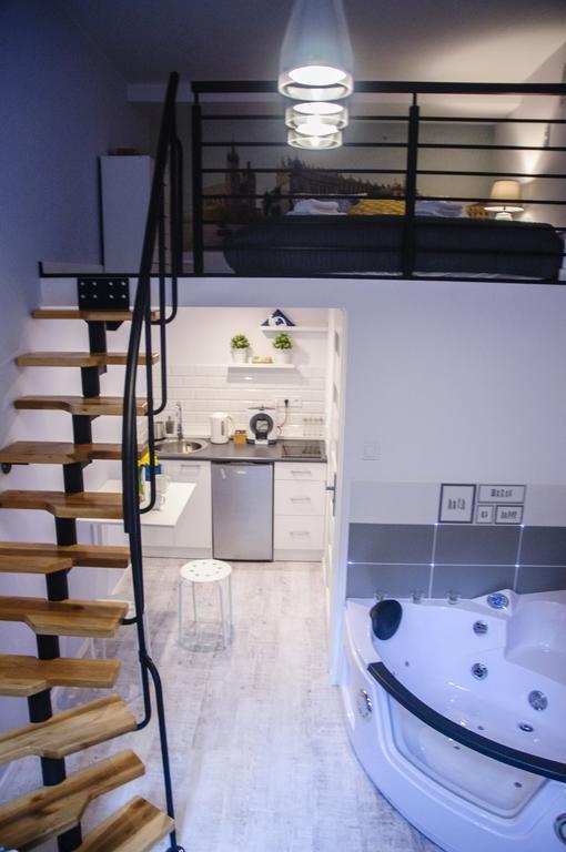 Bedrouse Jacuzzi Apartment Starowislna - Old Town Краков Экстерьер фото